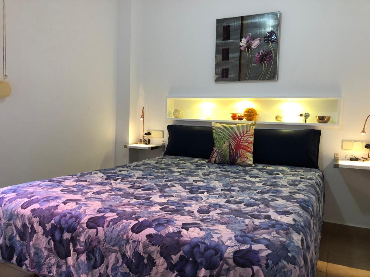 Apartamentos Casa Tia Antonia Malaga Ngoại thất bức ảnh