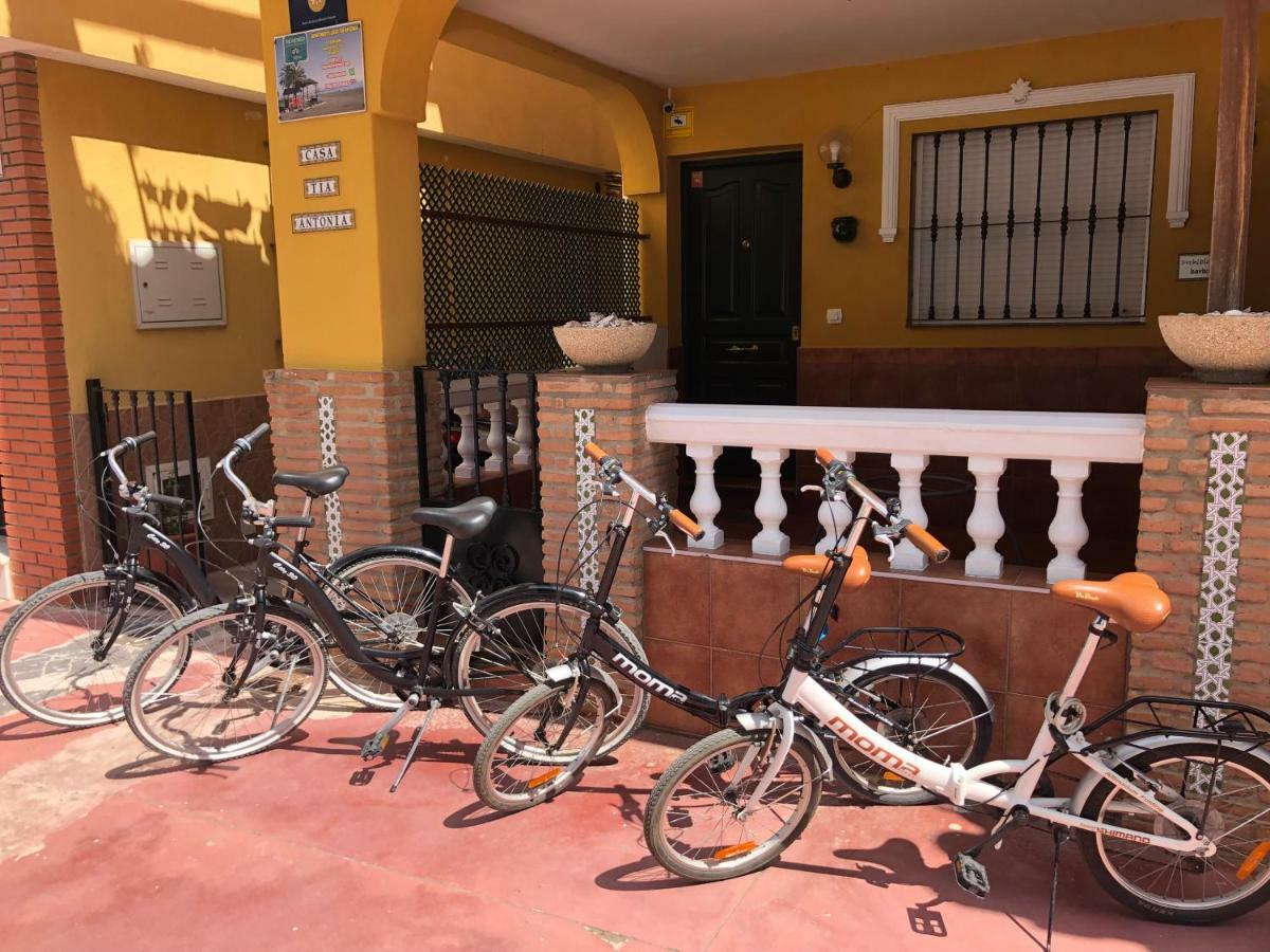Apartamentos Casa Tia Antonia Malaga Ngoại thất bức ảnh